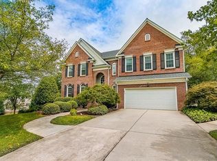 6636 Red Maple Dr, Charlotte, NC 28277