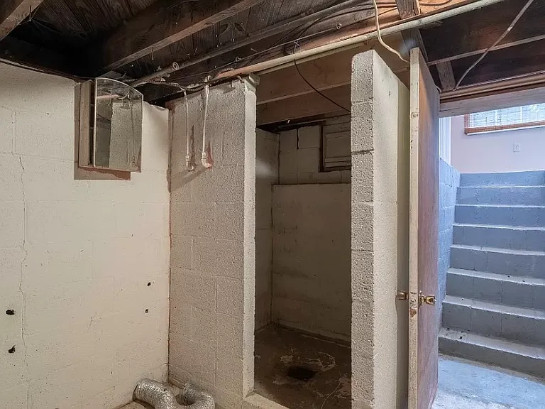 2054 Oklahoma St — Photo 20