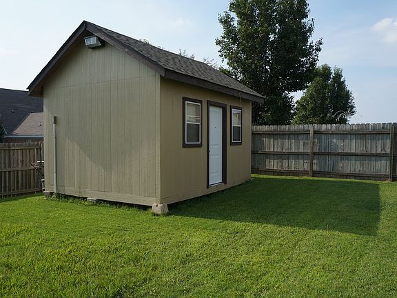 4th image of 7115 Hunters Horn Dr