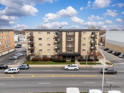 1247 S Harlem Ave APT 206, Berwyn, IL, 60402