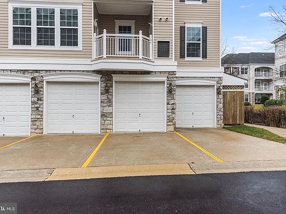 2nd image of 1511 Feral Dae Ln Unit 202