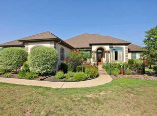 104 Walnut Tree Loop, Georgetown, TX 78633