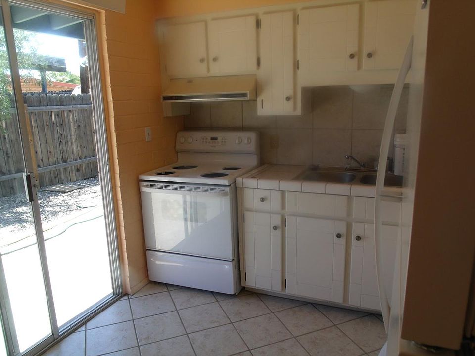 kitchen and back yard