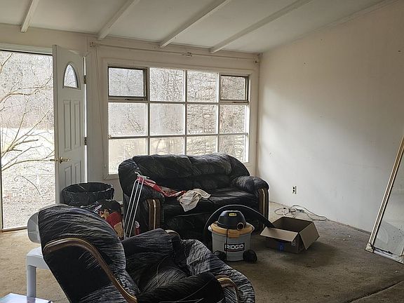 4th image of 3597 Lake Road