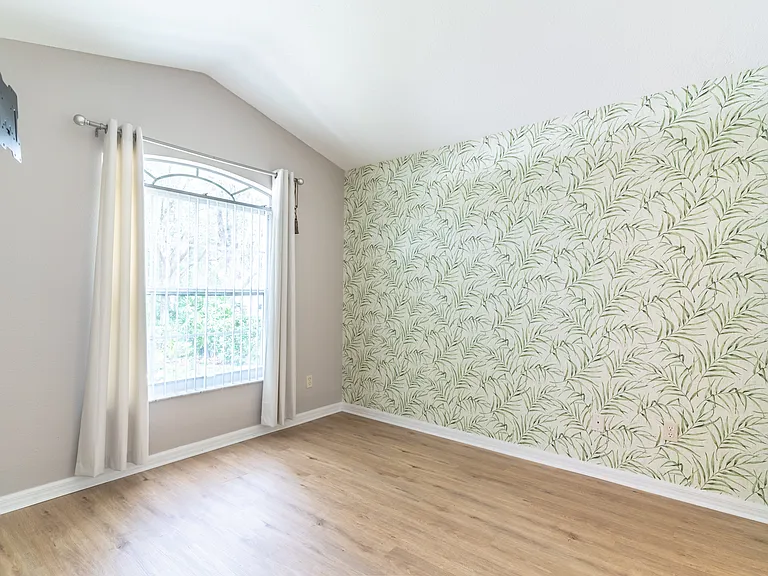 102 Ivy Brook Ct — Photo 32