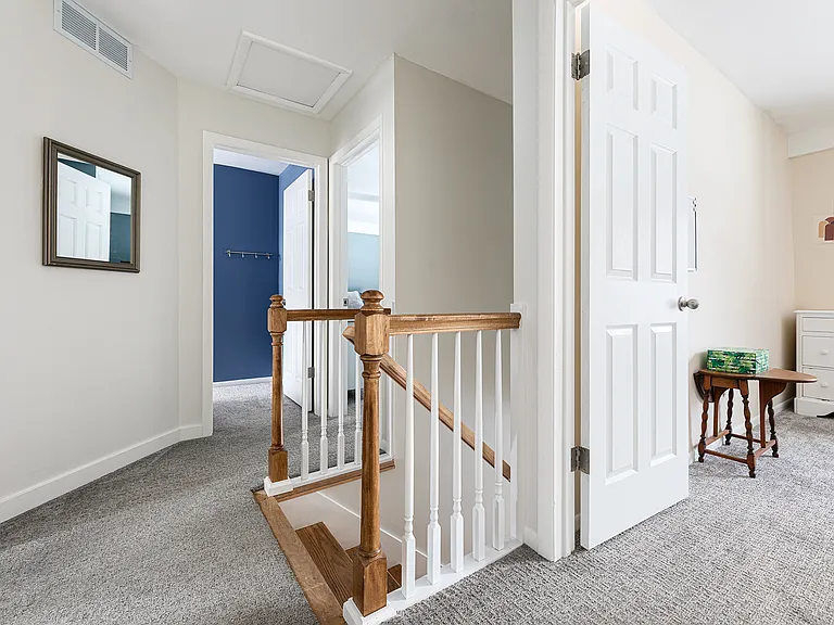 1704 Comanche St — Photo 30