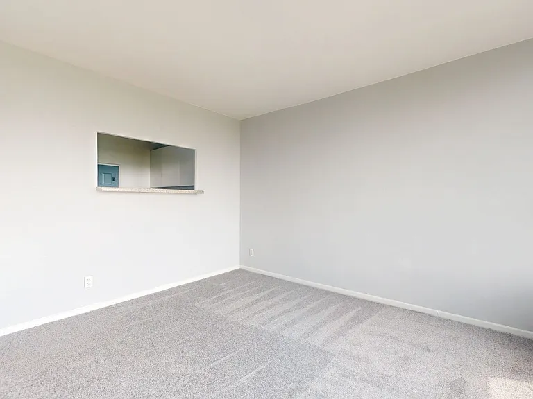 Lake Meadows Apartments — Photo 115