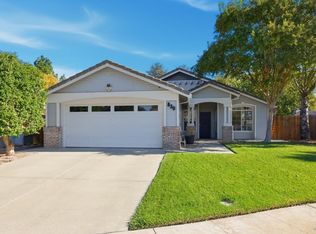 830 Green Drive, Dixon, CA 95620