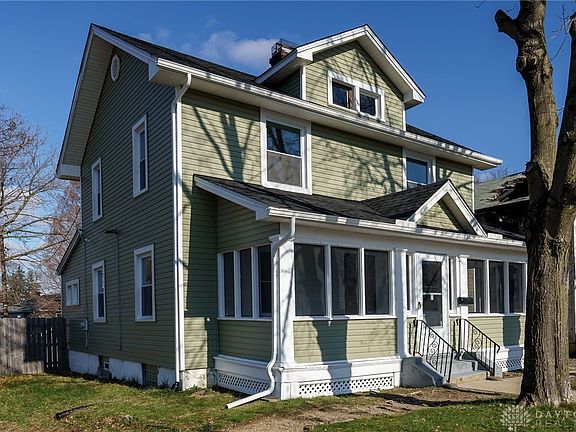 4th image of 17 Fernwood Ave