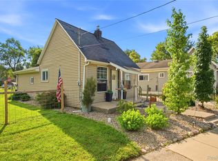 2308 Rheamount Ave, Lansing, MI 48906