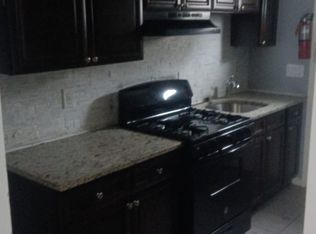 6 Park Pl #1R, Paterson, NJ 07524