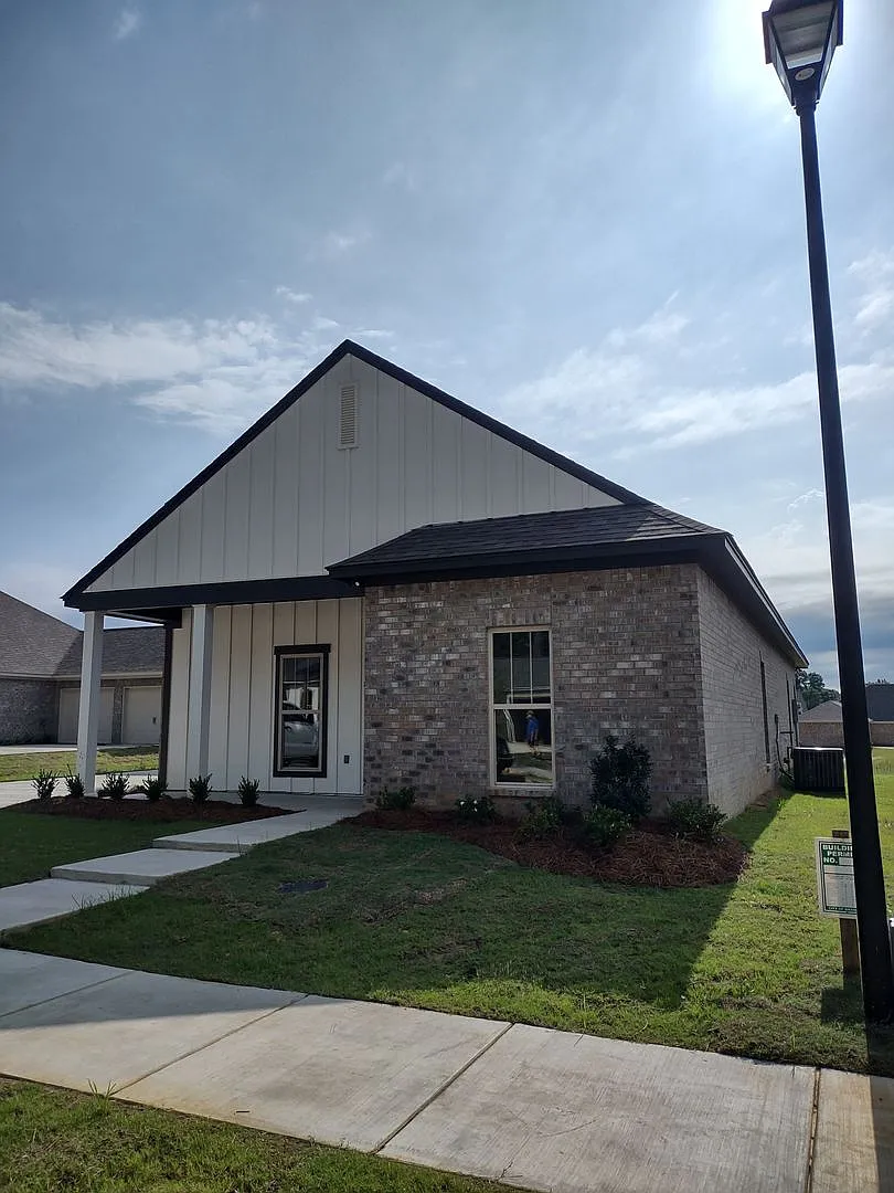 843 Long Leaf Circle Brandon, MS — Photo 4