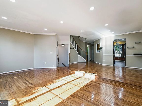 3rd image of 9061 Slate Stone Loop