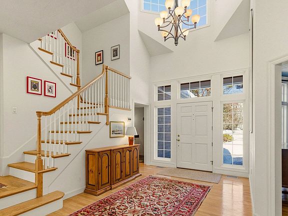 4th image of 75 Marina Heights Road