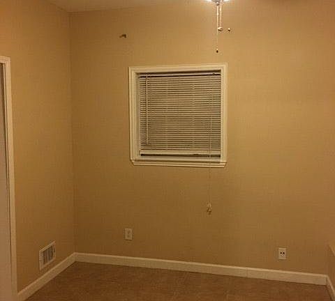 5th image of 5720 S Alameda St APT 111