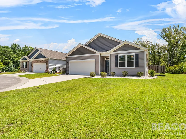 9120 Saint Thomas Ct — Photo 2