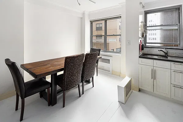 Rented by Keller Williams NYC | media 19