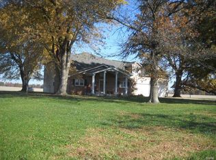 6607 Yorkville Rd, Moro, IL 62067