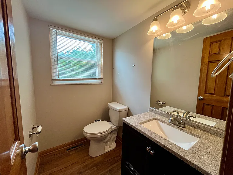 2775 Amana Ct — Photo 10