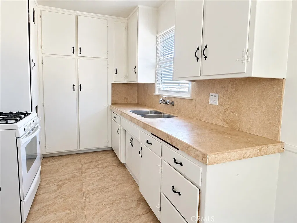 1 bed, 600 sqft, $1,595 — Photo 4