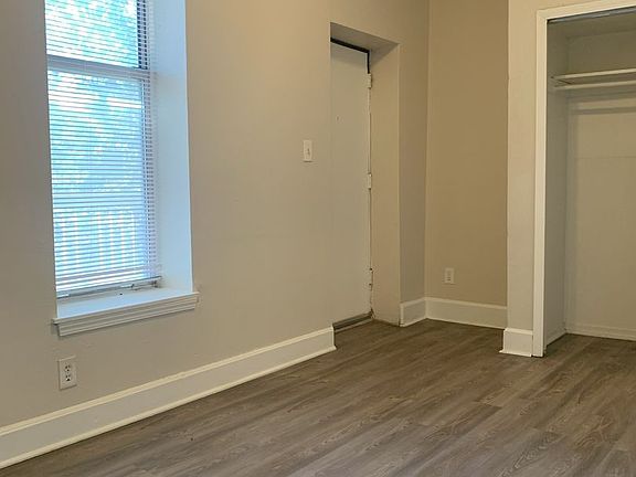 4th image of 9-23 E 34th St #15B