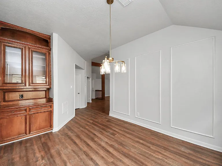 1023 Oyster Bay Dr — Photo 16