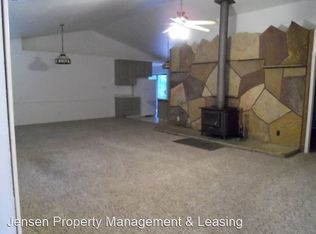 30 N Dennett Ln, Rockville, UT 84763