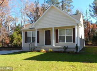 230 5th St, Colonial Beach, VA 22443