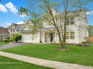 3246 Whitney Rd, Aurora, IL 60502