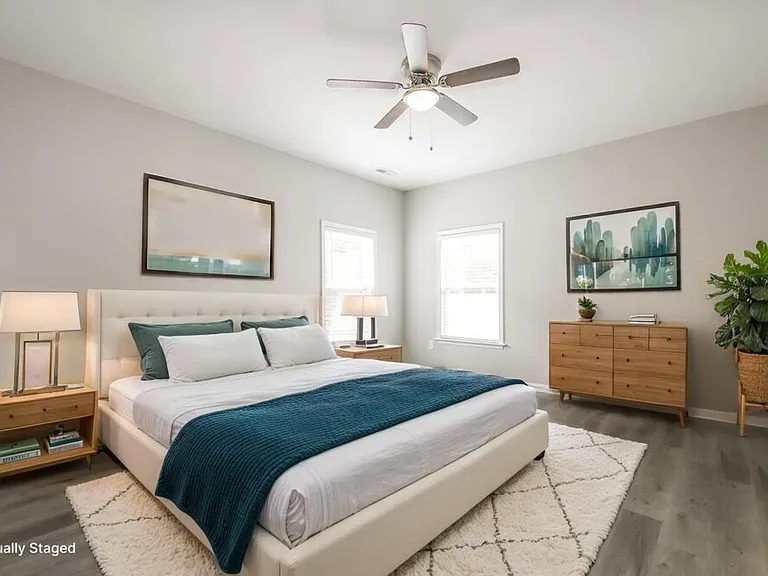1308 Hosmer Ct — Photo 10