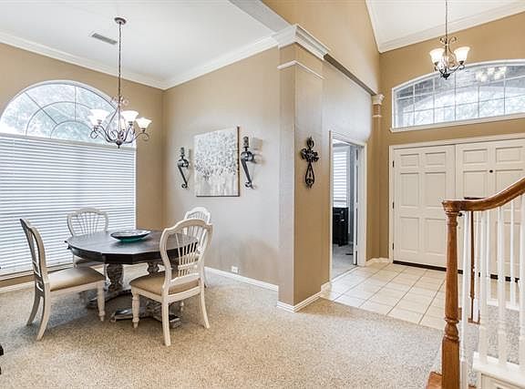 3rd image of 2739 Creek Crossing Dr