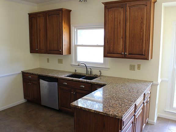 Granite Sink & Lot of Space