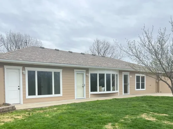 1000 NW 250th Rd, Holden, MO 64040