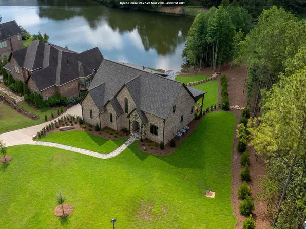 5651 Brocks Cv, Hoover, AL 35244