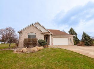 1780 Rozella Rd, Warsaw, IN 46580