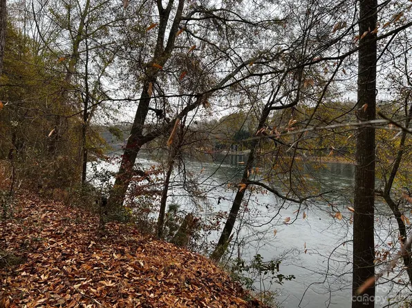 154 Lookout Dam Rd, Statesville, NC 28625