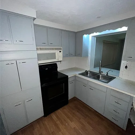 4144 Kibler Ln — Photo 8