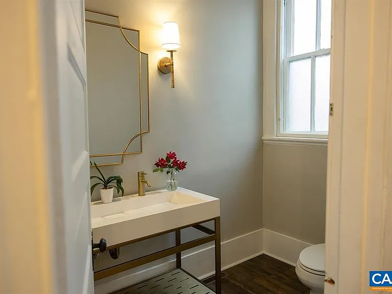 409 Park St — Photo 17