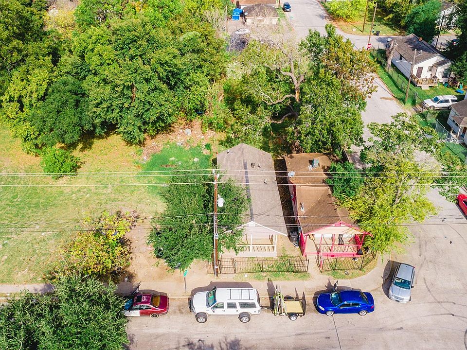 1st image of 2617 & 2619 Alabama St