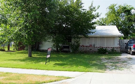 3rd image of 4316 Glenview Dr