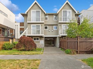 1529 NW 58th St APT B, Seattle, WA 98107
