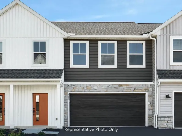 136 Marissa Ct, Newmanstown, PA 17073
