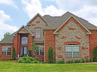 1921 Venice Ave, Lowell, AR 72745