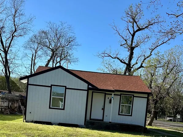 102 Georgia St, Houston, TX 77029