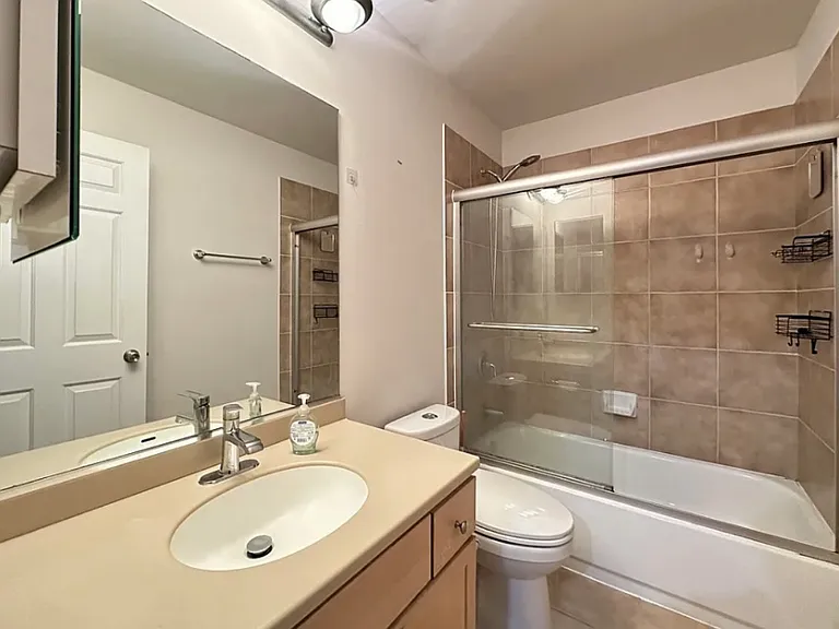 7509 Madison St #2D — Photo 8