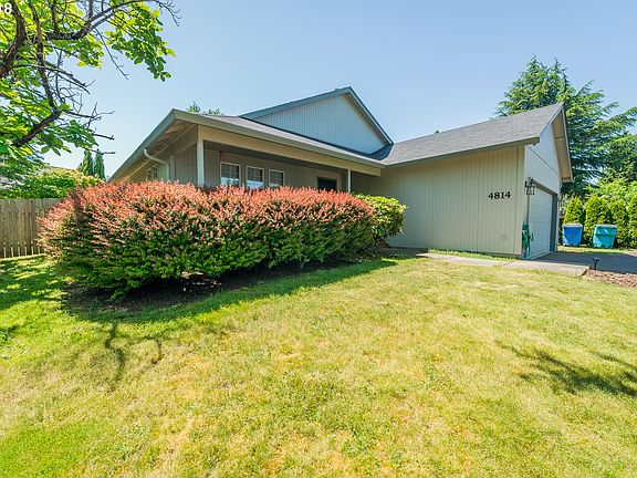 3rd image of 4814 NE 32nd Ct