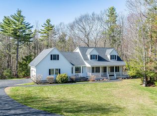 22 Sparrow Ln, York, ME 03909
