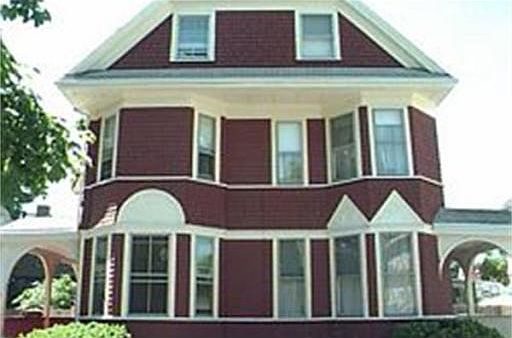 2nd image of 16 Elm St