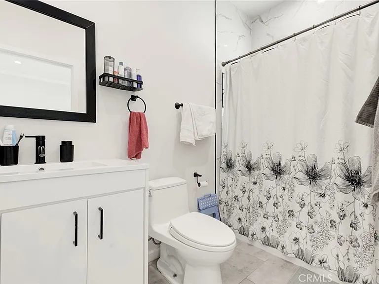 10531 Greenburn Ave — Photo 48
