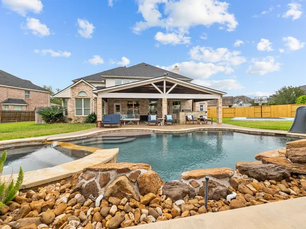 2306 Bell Creek Ct, Pearland, TX 77584